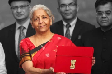 இந்திய மத்திய பட்ஜெட் 2023-24: விலை உயரும், குறையும் பொருட்கள் என்னென்ன?