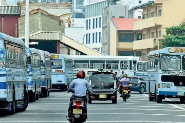 சொந்த வாகனங்களில் பயணிக்கும் பயணிகளுக்கு புதிய சட்டம்?