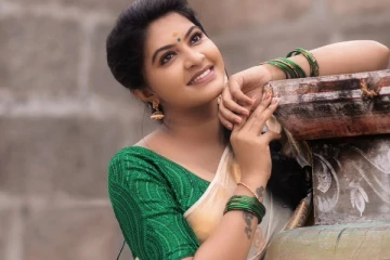 கிளாமருக்கு மாறிய நடிகை ரச்சிதா.. அவரா இப்படி என ரசிகர்கள் ஷாக்