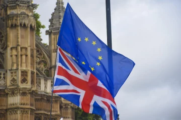 U.K இல் E.U குடிமக்களின் உரிமைக்கு ஆபத்தா? கராறான தொனியில் எச்சரிப்பு