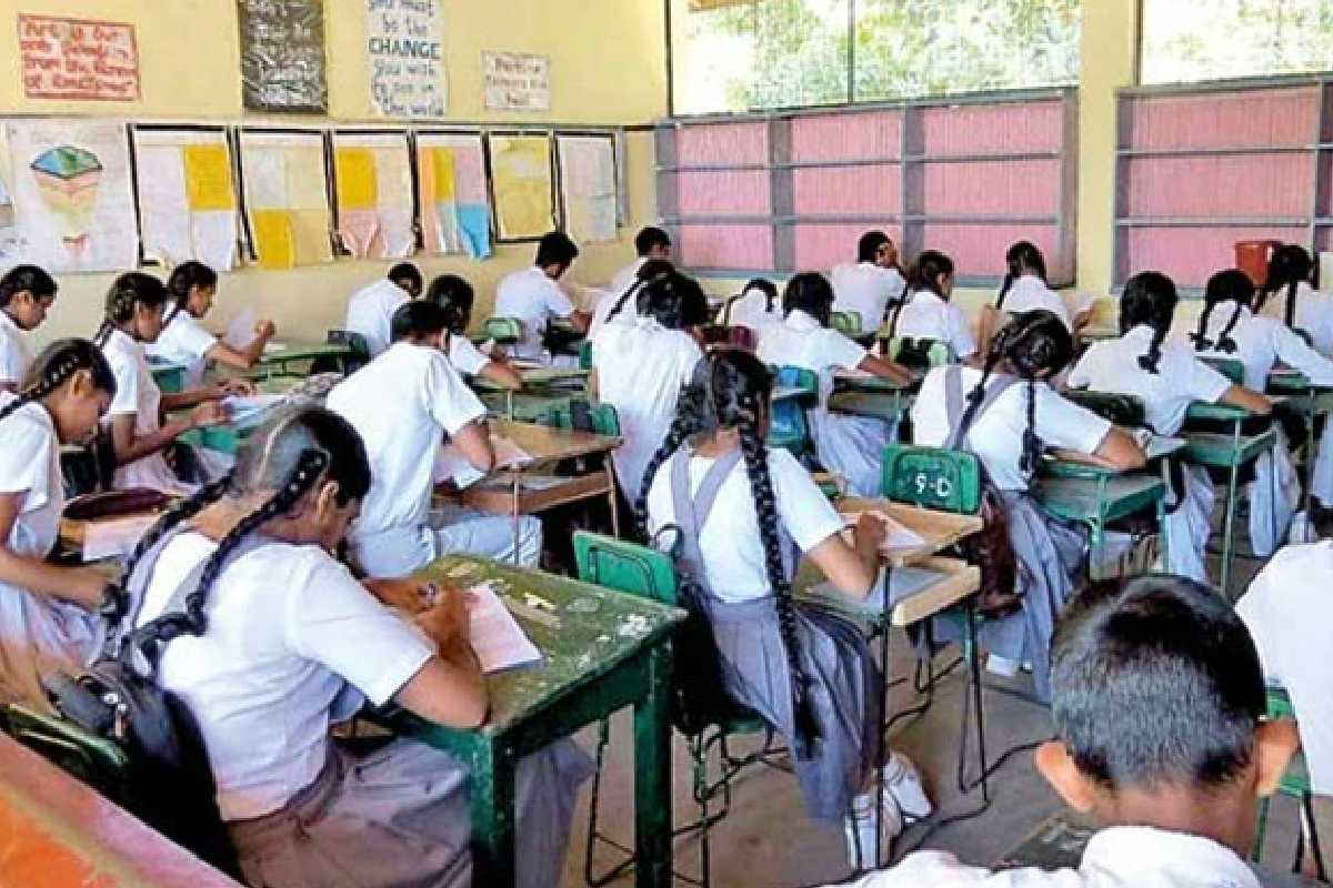 வெளியான பரீட்சை முடிவுகள் : அகில இலங்கை ரீதியில் சாதனை படைத்த மாணவர்கள் விபரம் | A Level Results All Island