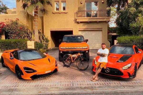 துபாய் பாலைவனத்தில் புதைக்கப்பட்ட நிலையில் கிரிப்டோ கோடீஸ்வர தம்பதியின் உடல் | Russian Crypto Millionaire Found Buried