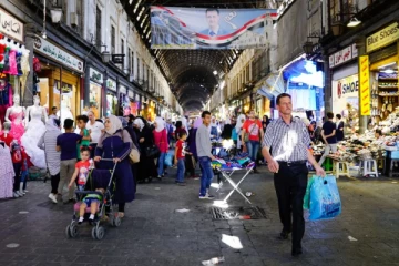 உலகில் வாழ்வதற்கு செலவு குறைந்த நகரங்கள் எது தெரியுமா? வெளியான டாப் 10 பட்டியல்