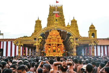நல்லூர் ஆலயத்திற்கு வரும் பக்தர்களுக்கு பொலிஸாரின் விசேட அறிவிப்பு!