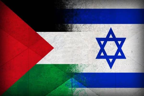 காசாவுக்கான மனிதாபிமான கப்பல்களை இடைமறித்த இஸ்ரேல் | Israel Blocks Humanitarian Aid Ships To Gaza