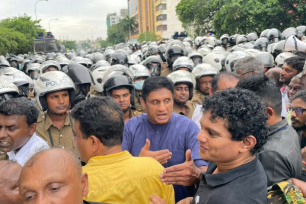 சஜித் இன்னும் பாடம் கற்றுக்கொள்ள வேண்டும் - ஐக்கிய தேசியக் கட்சி கிண்டல் | Sajid Still Needs To Learn His Lesson சஜித் இன்னும் பாடம் கற்றுக்கொள்ள வேண்டும் - ஐக்கிய தேசியக் கட்சி கிண்டல் | Sajid Still Needs To Learn His Lesson