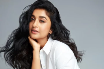 இளம் நடிகைகளையே மிஞ்சிய மீரா  ஜாஸ்மின், அவருக்கு ரசிகர்களிடையே இப்படி ஒரு வரவேற்பா !