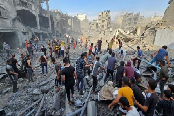 வீடுகளை நோக்கி இஸ்ரேல் ட்ரோன் தாக்குதல் ; 25 பேர் உயிரிழப்பு | Israel Airstrikes Hit Homes And Sheds