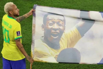 ஜாம்பவான் பீலேவுக்கு பிரபல வீரர்களான ரொனால்டோ மற்றும் நெய்மர் உருக்கமான இரங்கல் பதிவு