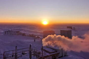 நீண்ட இரவுக்கு சென்ற அண்டார்டிகா!