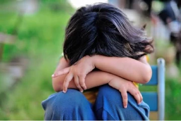 ලංකාවේ ළමා අපයෝජන ඉහළට - වහාම මේ අංකයට දැනුම් දෙන ලෙස උපදෙස්