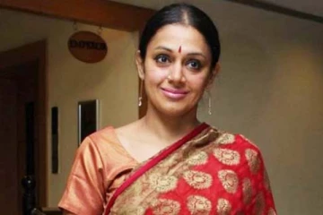 51 வயதில் பரதநாட்டியத்தில் குத்தாட்டம் ஆடிய நடிகை ஷோபனா.. ரசிகர்கள் ஷாக்..