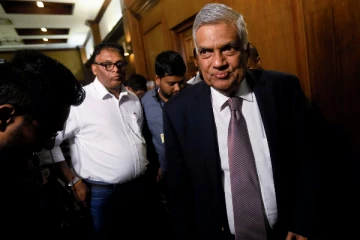 பரபரப்பாகும் கொழும்பு - திடீரென இராணுவ தலைமையகத்திற்கு சென்ற ஜனாதிபதி ரணில்