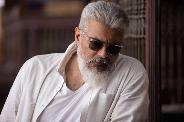 சீக்கிரம் அதிக வெடியை வாங்குங்கள், துணிவு பட டிரைலர் அப்படி இருக்கு- பிரபலம் போட்ட பதிவு | Thunivu Film Trailer Censor Runtime Updates சீக்கிரம் அதிக வெடியை வாங்குங்கள், துணிவு பட டிரைலர் அப்படி இருக்கு- பிரபலம் போட்ட பதிவு | Thunivu Film Trailer Censor Runtime Updates