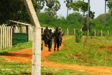 காரைநகரில் எலறா கடற்படைத் தளம் அமைப்பதற்கு காணி சுவீகரிப்பு!