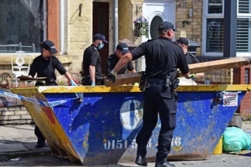 காலியான வீட்டில் பதப்படுத்தப்பட்ட மனித எச்சங்கள் கண்டெடுப்பு! பிரித்தானியாவில் பரபரப்பு