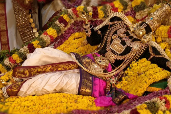 குழந்தை வரம் தரும் அற்புத விரதமான ஏகாதசி விரதத்தின் வழிபாட்டு முறை | Kulanthai Varam Pera Yegathasi Viram Astrology