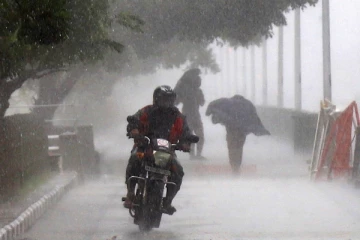 இலங்கையின் வானிலை அவதான நிலையம் விடுத்துள்ள சிவப்பு எச்சரிக்கை