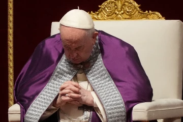 உக்ரைன்  ரஷ்யா போர்;  போப் ஆண்டவர் சிறப்பு பிரார்த்தனை