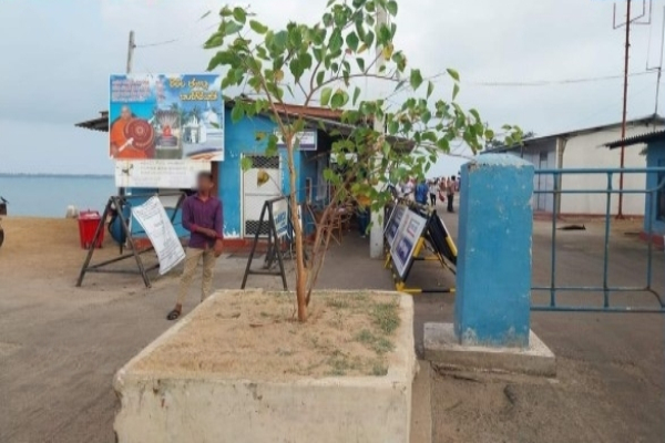அரச மரம் முன்னே - புத்தர் சிலை பின்னே..! | Sri Lanka Sinhala Crimes Tamils