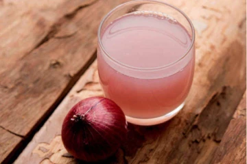 எப்பேர்ப்பட்ட சளியையும் கரைத்தெடுக்கும் அதிசய சிரப்! வெங்காயத்துடன் இந்த ஒரு அற்புத பொருளை சேருங்க