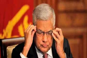 பொதுஜன பெரமுனவுக்குள் பிரதமருக்கு எதிர்ப்பு