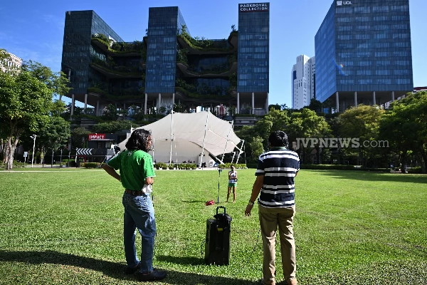 கோட்டாவிற்கு எதிர்ப்பை தெரிவித்த சிங்கப்பூர் மக்கள் | Singaporeans Protest Against Quotas