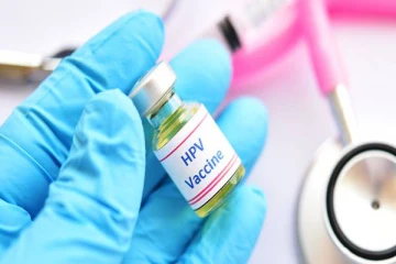 HPV தடுப்பூசி பெற்ற 5 மாணவிகளுக்கு ஏற்பட்ட கதி