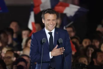 பிரான்ஸ் தேர்தல்: மீண்டும் அதிபரானார் இமானுவேல் மக்ரோன்