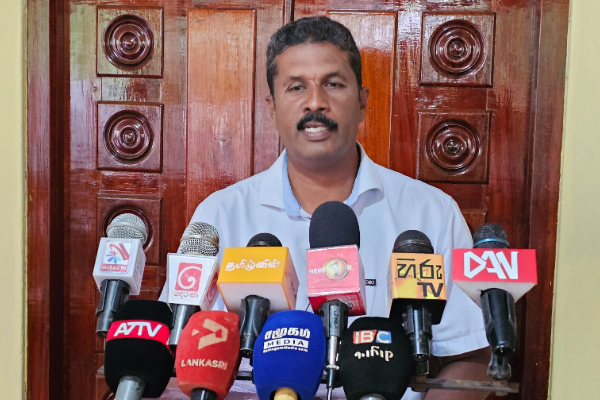 யாழில் ஸ்டாலினுக்கும் விஜய்க்கும் எதிராக விரைவில் போராட்டம்! விடுக்கப்பட்டுள்ள எச்சரிக்கை! | Protest Against Stalin And Vijay Soon In Jaffna