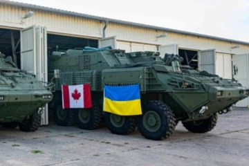 உக்ரைனுக்கு கவச வாகனங்களை அனுப்பிவைத்த கனடா