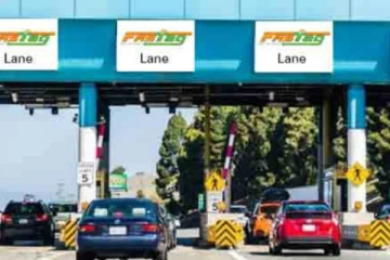 இன்று நள்ளிரவு முதல் நாடு முழுவதும் பாஸ்டேக் கட்டாயம்