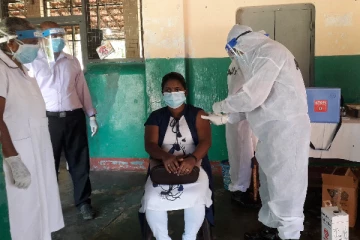 வட்டுக்கோட்டையில் கோவிட்  தடுப்பூசி