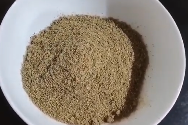 இருமி இருமி குரலே மாறிப்போச்சா?  5 நொடியில் இருமலுக்கு மருந்து..சுக்கு மல்லி காபியை இப்படி போட்டு குடிங்க! | Sukku Malli Coffee