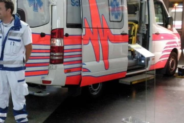 சுவிஸ் பாடசாலையில் பரபரப்பு சம்பவம்; 24 மாணவர்கள் மருத்துவமனையில்