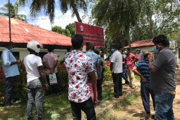 வியாபாரத்திற்கு அனுமதி வழங்குமாறு கோரிக்கை!