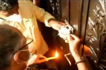 அதிமுக அலுவலகம் யாருக்கு? வழக்கு இன்று விசாரணை!