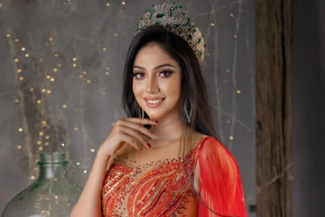 Miss Teen Earth සඳහා ලංකාව නියෝජනය කරමින් යන මවිති [PHOTOS]