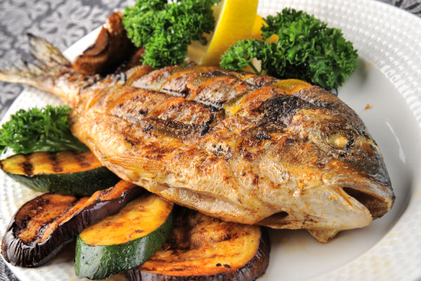 குளிர்காலத்தில் மீன் சாப்பிட்டால் என்ன நடக்கும் தெரியுமா?  இனி முழுசா தெரிஞ்சிக்கோங்க! | Science Backed Reasons To Eat Fish In Winters