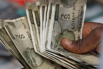 12 மாத Bank FD மூலம் நல்ல லாபம் பெறலாம்.., எந்த வங்கி தெரியுமா?