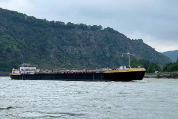 நதியில் வெள்ளம் குறைந்ததால் ஜேர்மனியில் உருவாகியுள்ள பிரச்சினை
