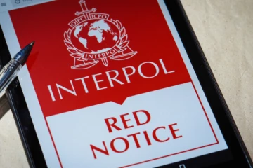 67 இலங்கை குற்றவாளிகளுக்கு Interpol சிவப்பு அறிவிப்பு