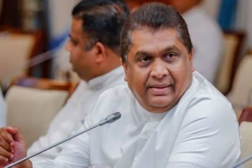 4 முக்கிய அத்தியாவசியப் பொருட்களின் நிர்ணய விலை நீக்கம்!