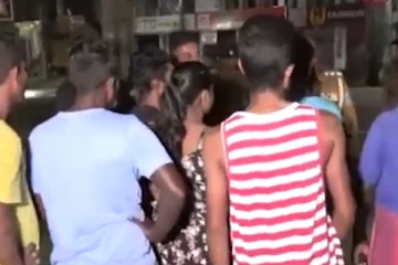 பிணையில் விடுவிக்கப்பட்டவர் ரத்த வாந்தி எடுத்து மரணம்; உறவினர்கள் முறுகல்