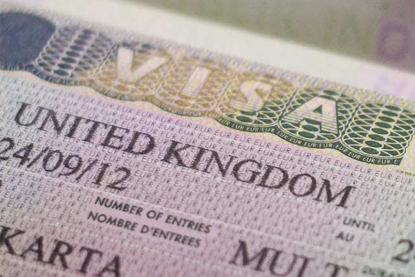 வருடம்தோறும் 3 ஆயிரம் இந்தியர்களுக்கு கிரீன் விசா - இங்கிலாந்து அதிரடி! | Greenlights 3000 Uk Visas For Indians England