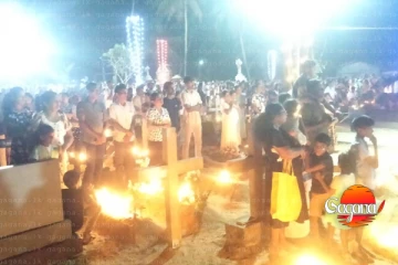 මෙන්න සුසාන භූමියේ මළවුන්ගේ දිනය සමරලා