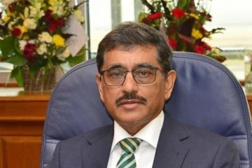 මහ බැංකු අධිපති ඉල්ලා අස්වීමට සැරසෙයි..! විශේෂ ප්‍රකාශයක් සිදු කරයි..!