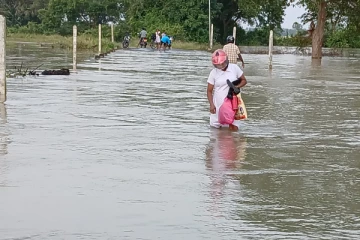 வெள்ளத்தினால் கிளிநொச்சி மக்கள் பாதிப்பு