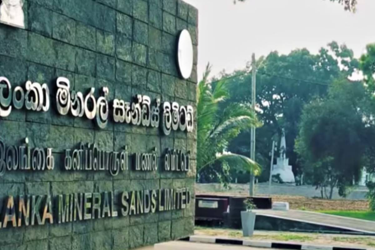 உதேனி தசநாயக்க இலஞ்ச ஊழல் ஆணைக்குழுவினால் கைது | Udeni Dassanayake Arrested By Bribery Commission உதேனி தசநாயக்க இலஞ்ச ஊழல் ஆணைக்குழுவினால் கைது | Udeni Dassanayake Arrested By Bribery Commission