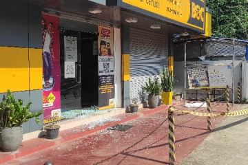 மட்டக்களப்பில் வங்கி கொள்ளை முறியடிப்பு :பொலிஸார் நடவடிக்கை (Photos)